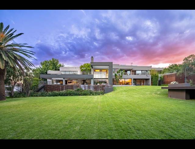 5 BEDROOM HOUSE FOR SALE IN BRYANSTON